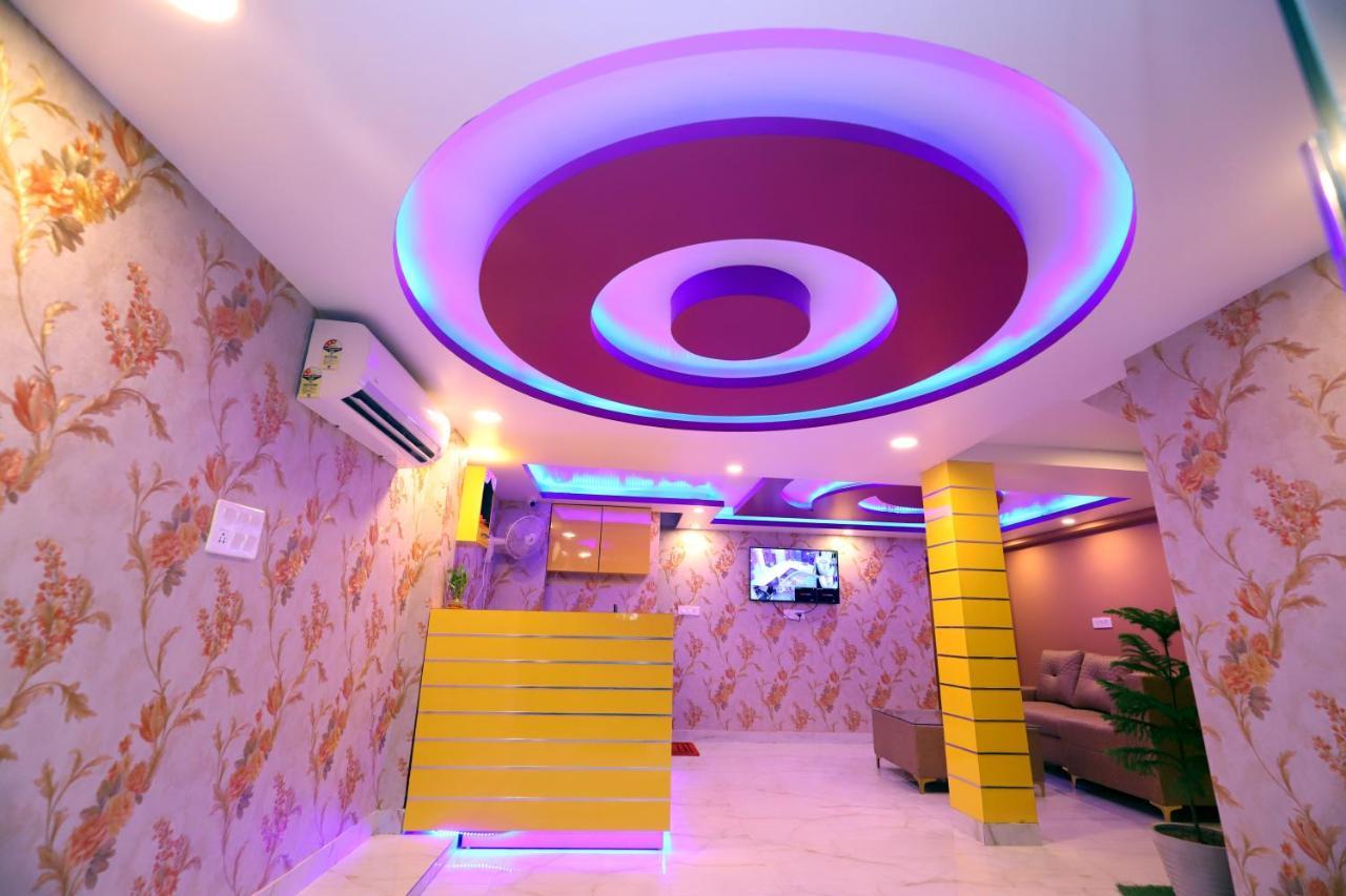 Jupiter Plaza Delhi Airport Hotell New Delhi Exteriör bild